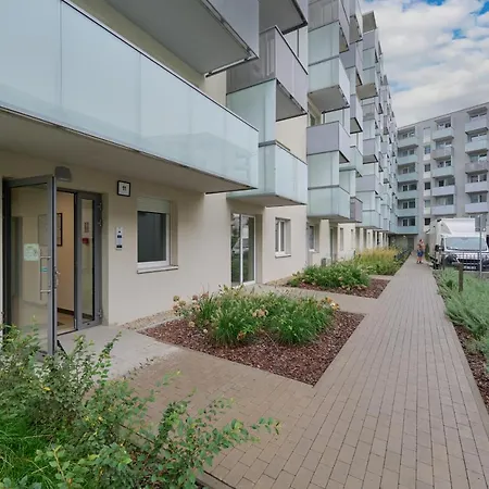 Apartament Blue Sky With Parking & Balcony By Renters *